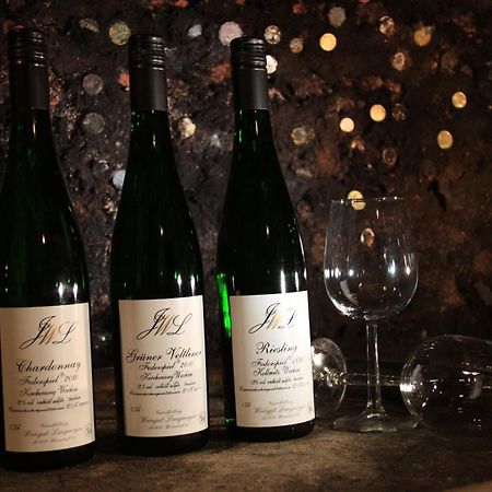 Weingut Langmayer Wösendorf Exteriör bild